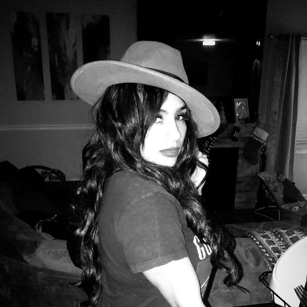 Meet your Posher, Alinna